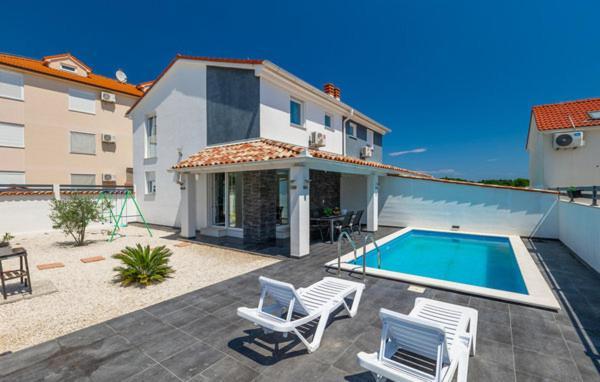Villa Sarah Medulin Exterior photo