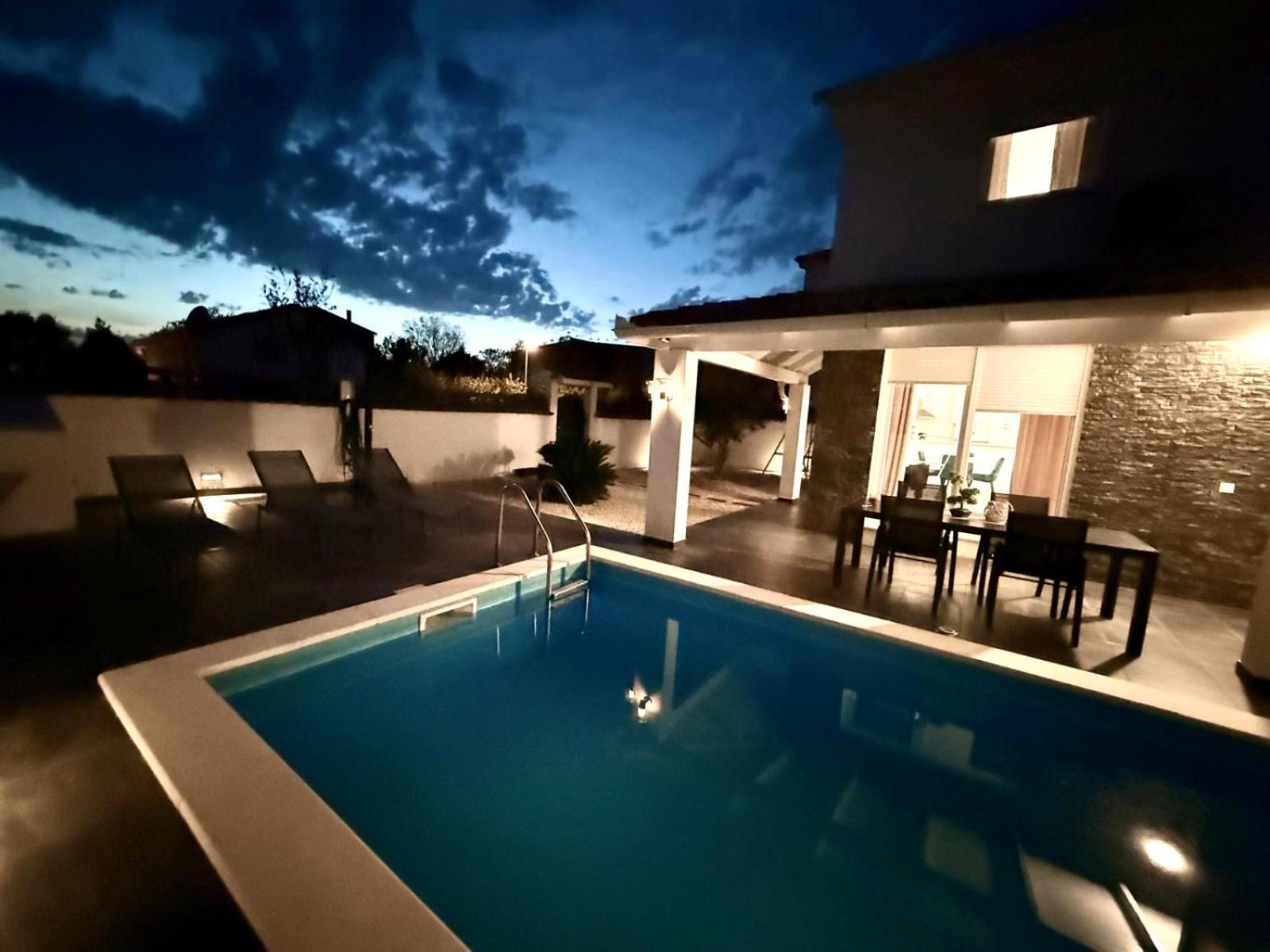Villa Sarah Medulin Exterior photo